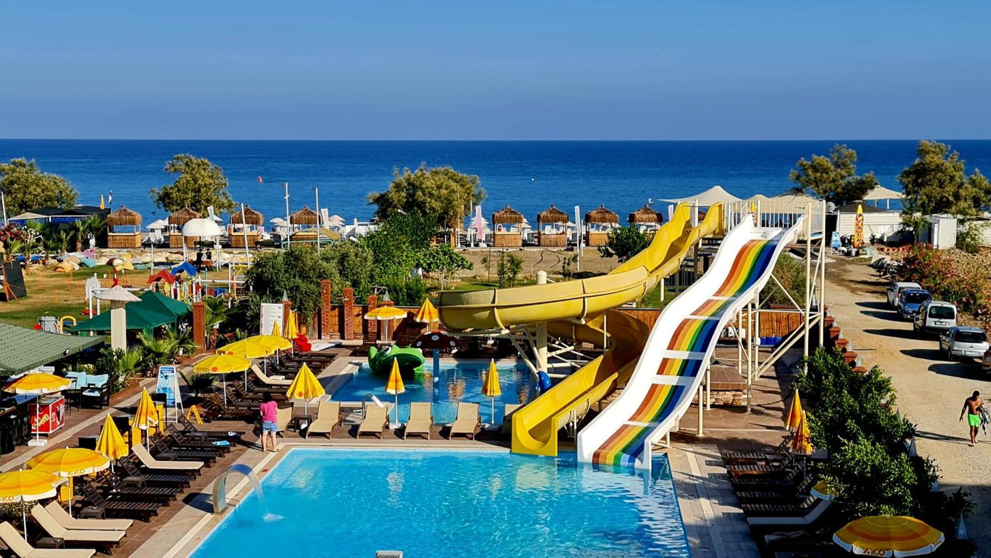 Unluselek Hotel Анамур Екстериор снимка