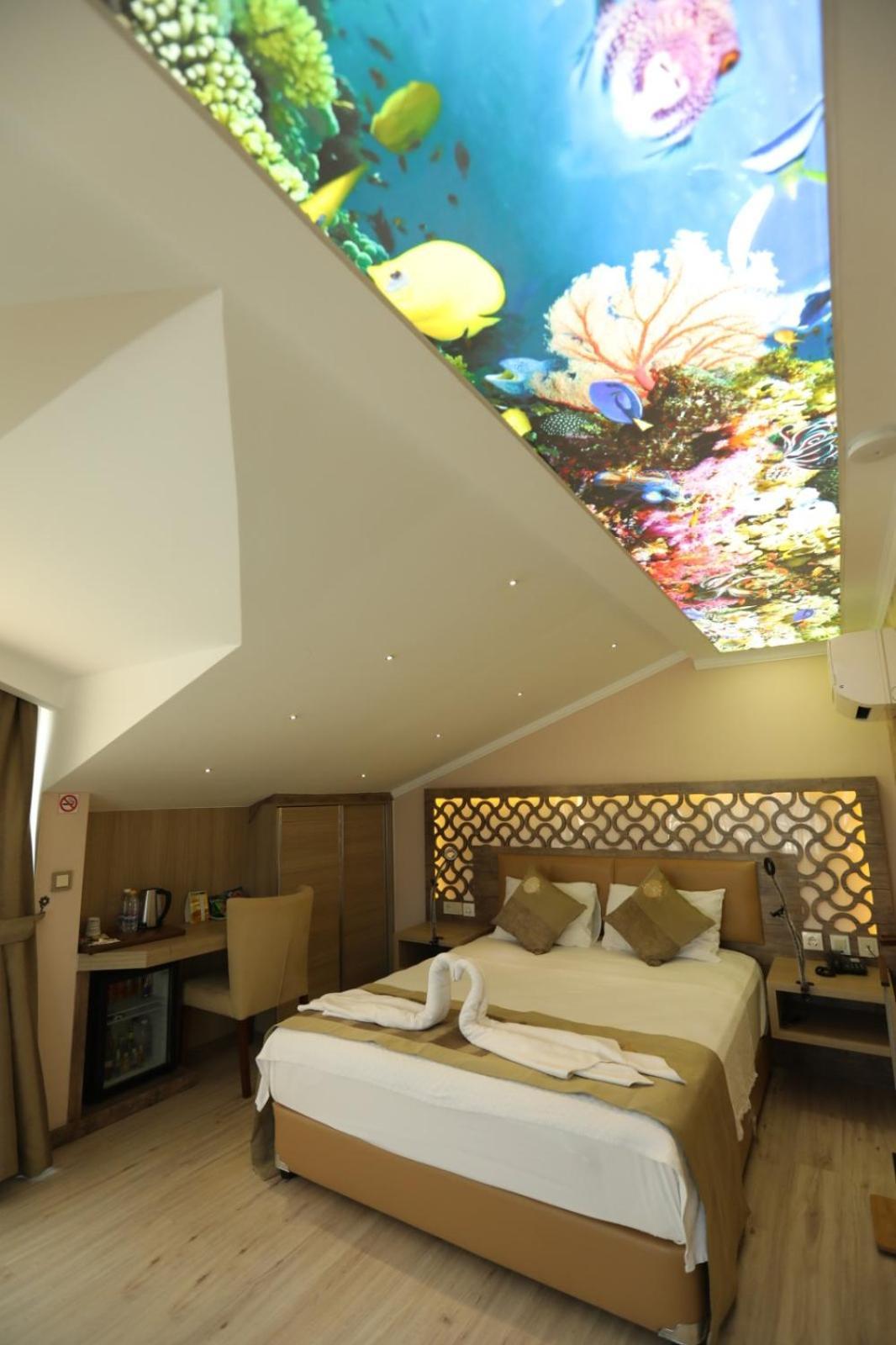 Unluselek Hotel Анамур Екстериор снимка