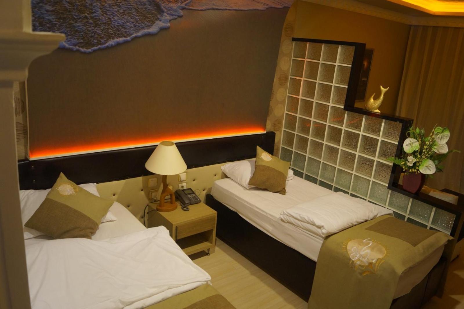 Unluselek Hotel Анамур Екстериор снимка