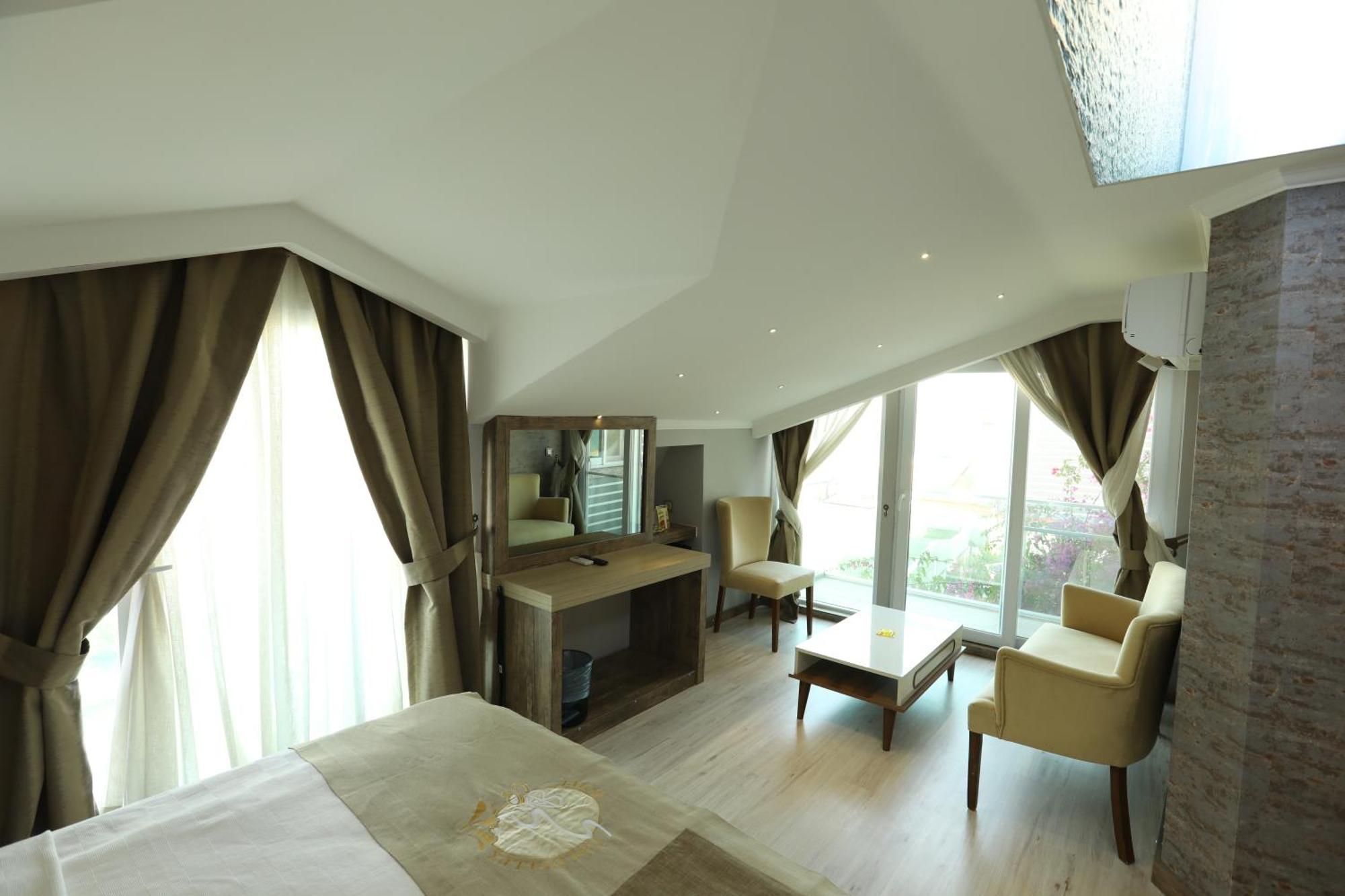 Unluselek Hotel Анамур Екстериор снимка
